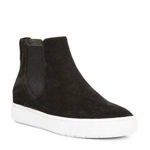 Vince Newlyn High Top Slip On Sneakers Black Suede 9